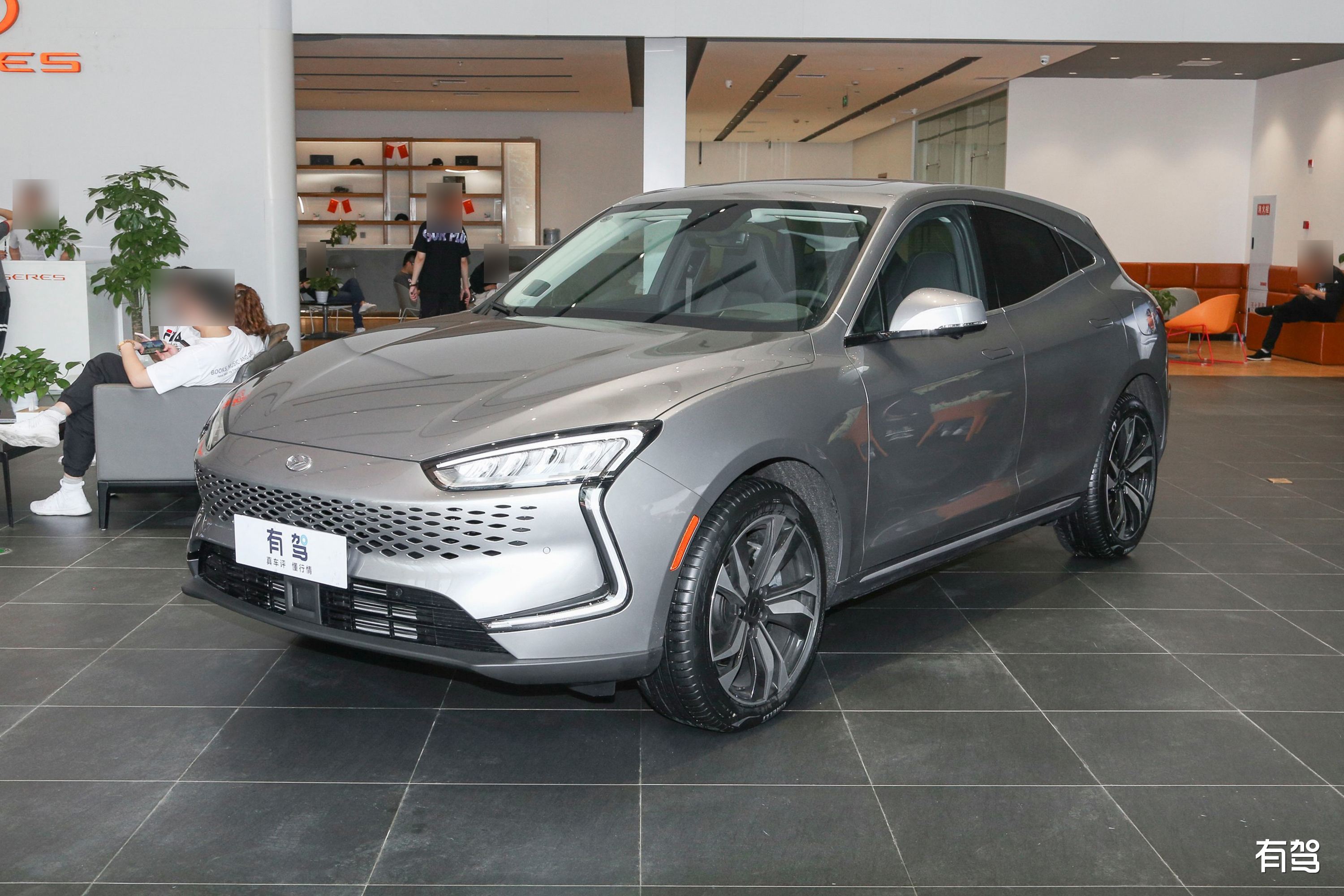 新车|赛力斯华为智选sf5价格调整,补贴后售23.68万元起