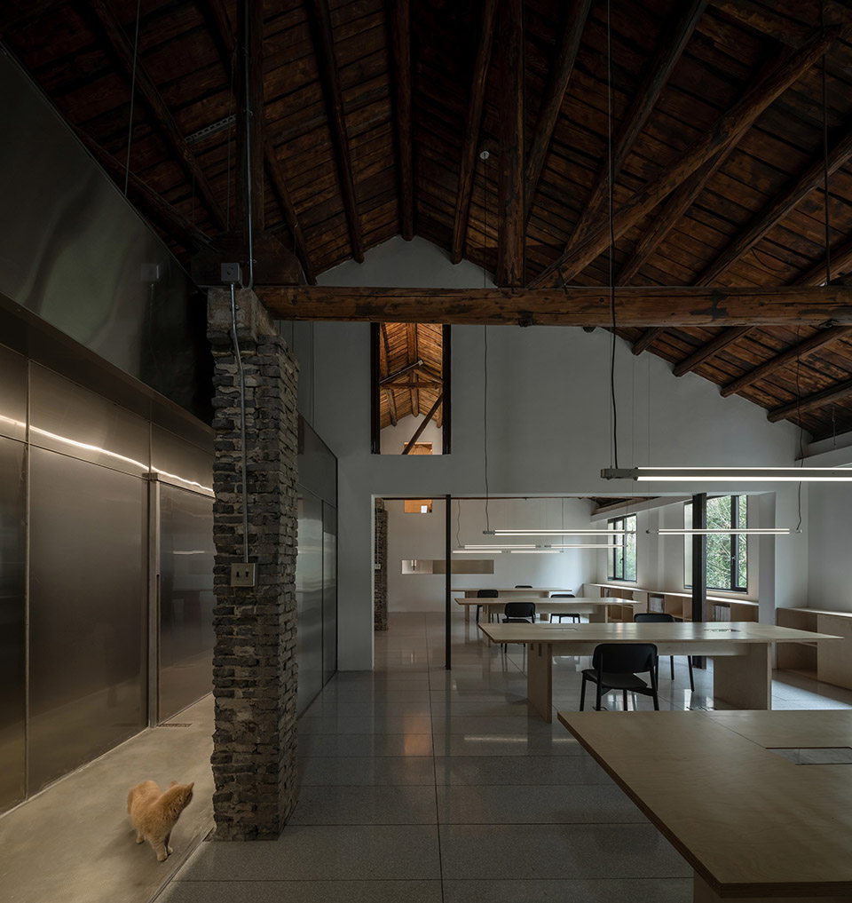 江苏淮安·“芷麦”甜品咖啡店 / SIM