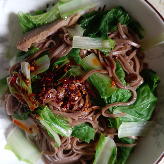 凉拌荞麦面,夏日清爽消暑快餐