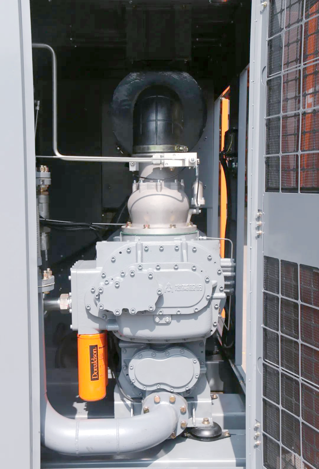 志高推出节能空压机,助力矿山企业实现低碳目标