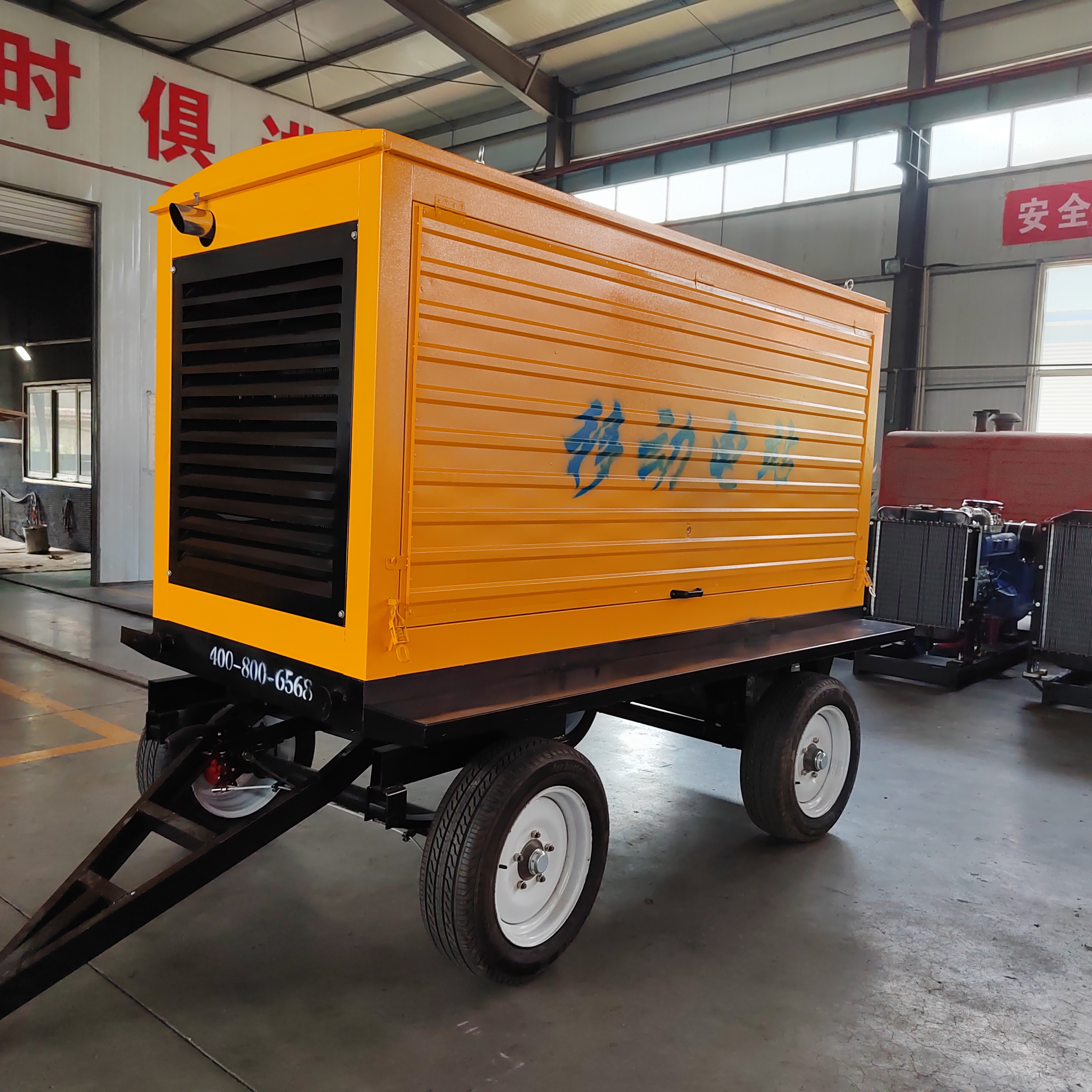 防雨防尘上柴100千瓦移动拖车式防雨棚发电机组