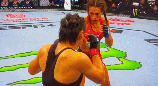 ufc:张伟丽神龙摆尾ko乔安娜 重获金腰带挑战权