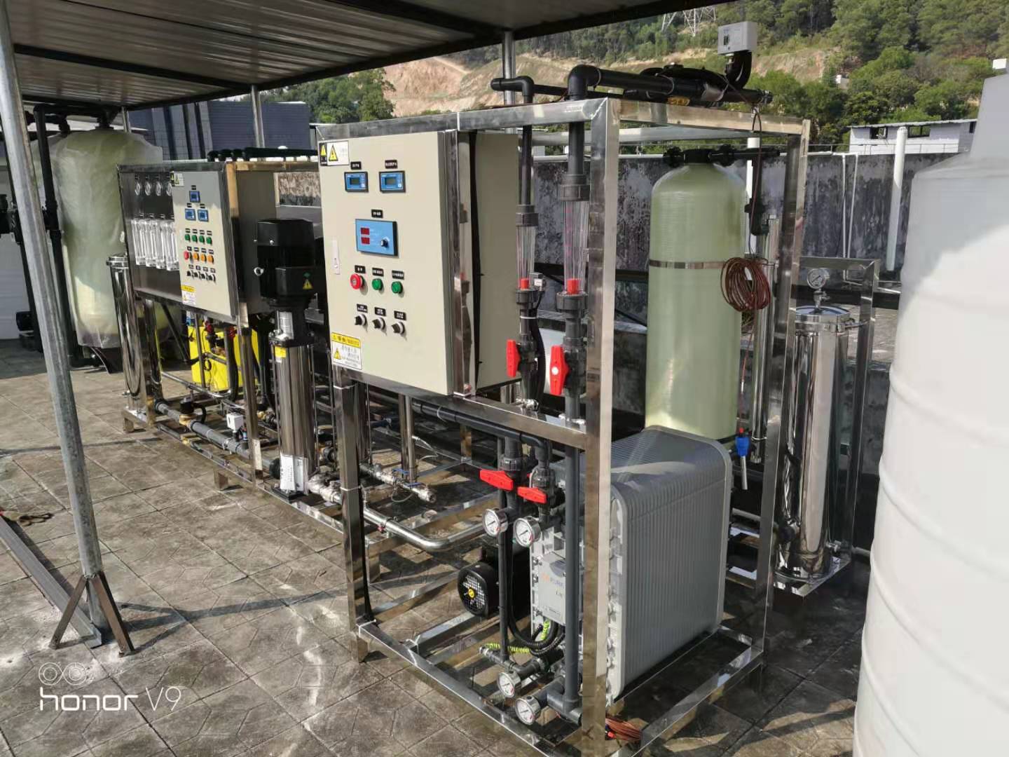 反渗透edi超纯水设备维护操作人员的要求是什么?