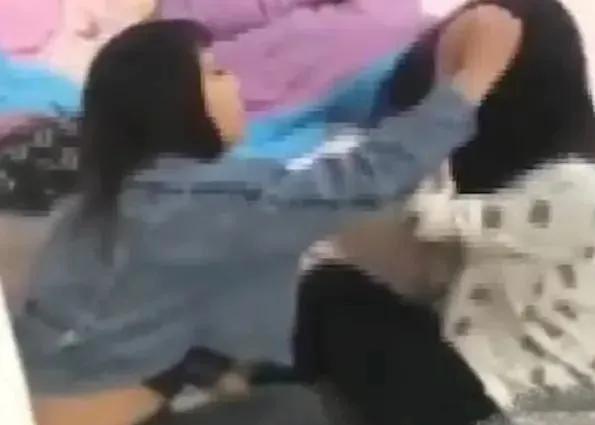 沈阳某职高7名社会青年男女殴打并强奸14岁少女