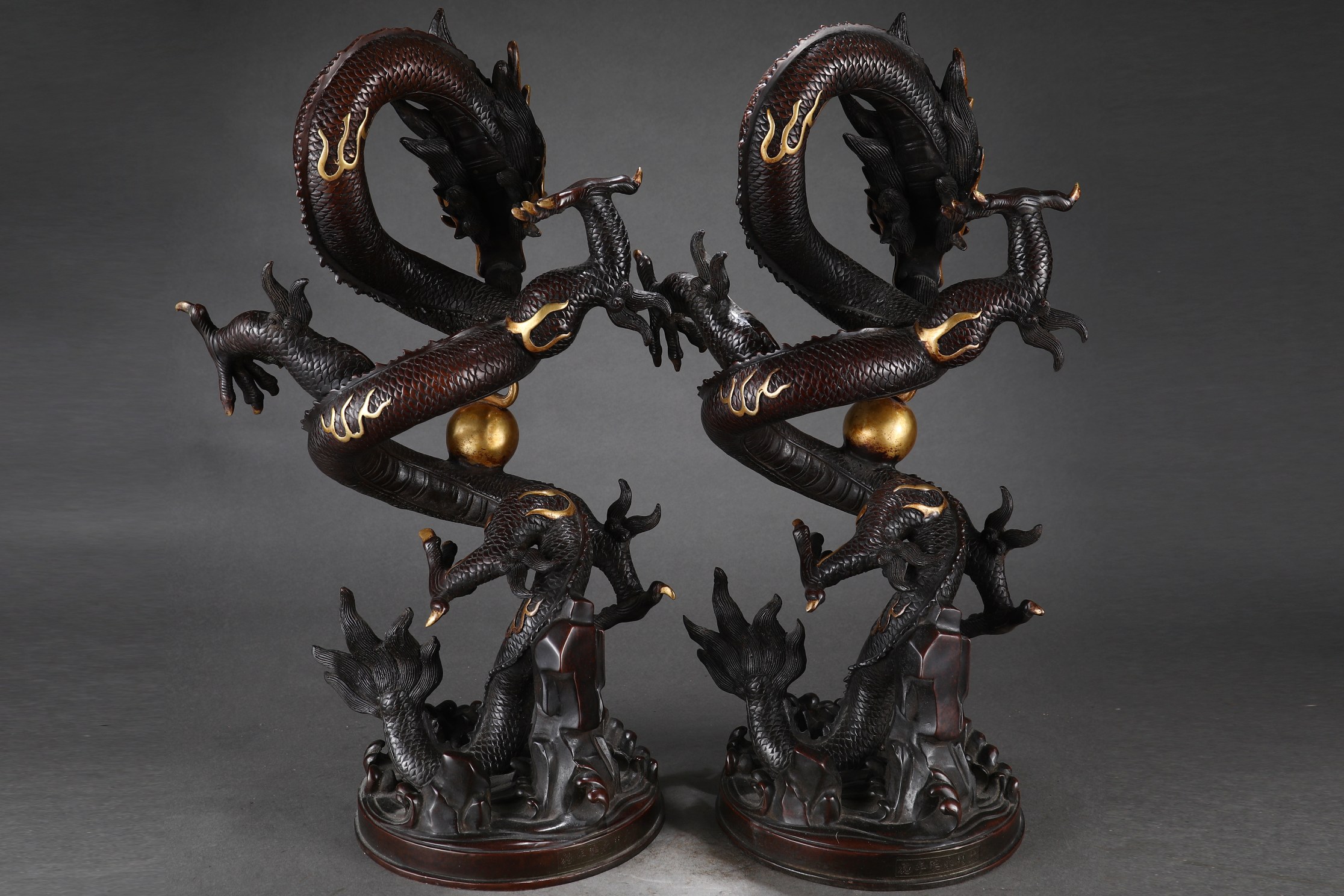 精铸紫铜胎鎏金四爪金龙摆件 一对