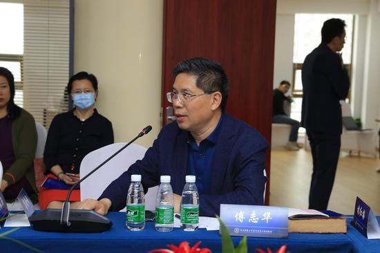 傅志华:除了关注短期政策 还应当着眼于长远