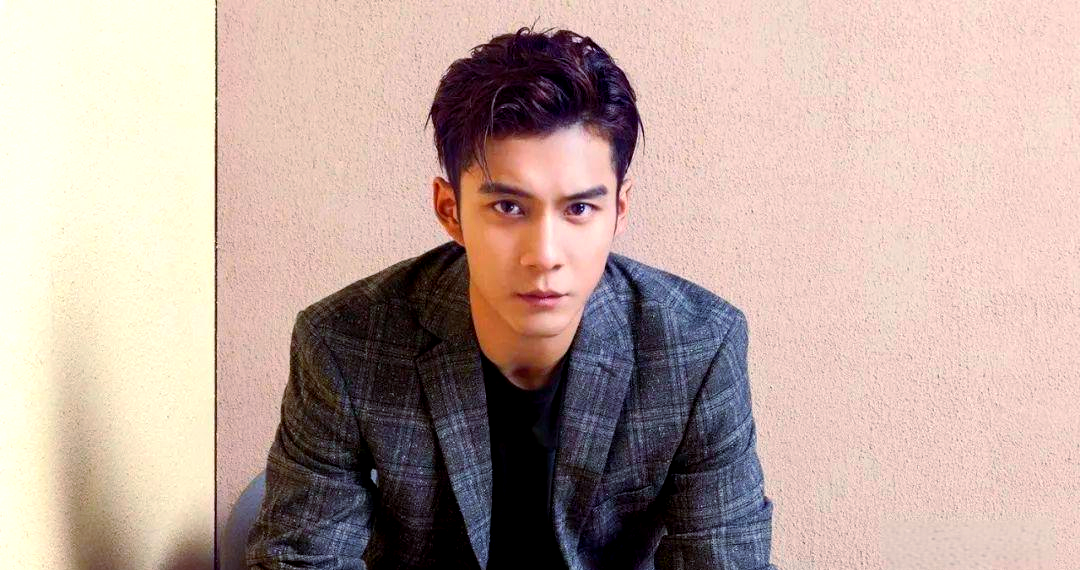 男生瘦长脸适合什么发型?从明星看答案