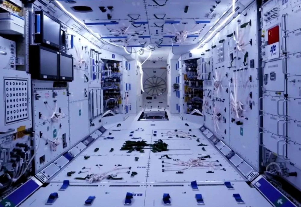 中国空间站内部背景图片
