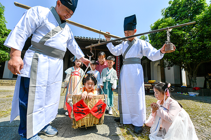 立夏称重图片图片