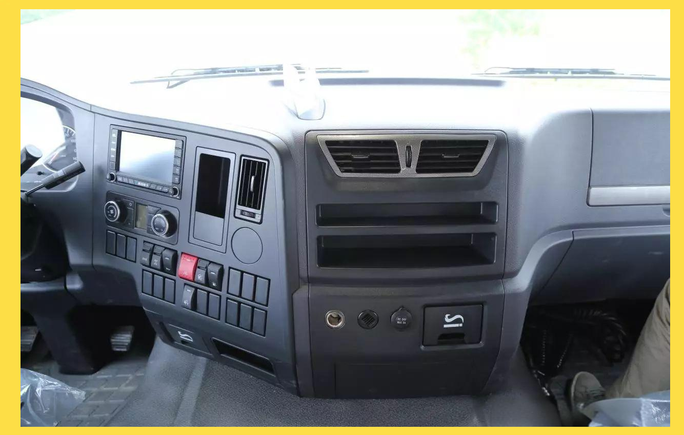 陕汽德龙x3000黄金版:多款特色车型介绍