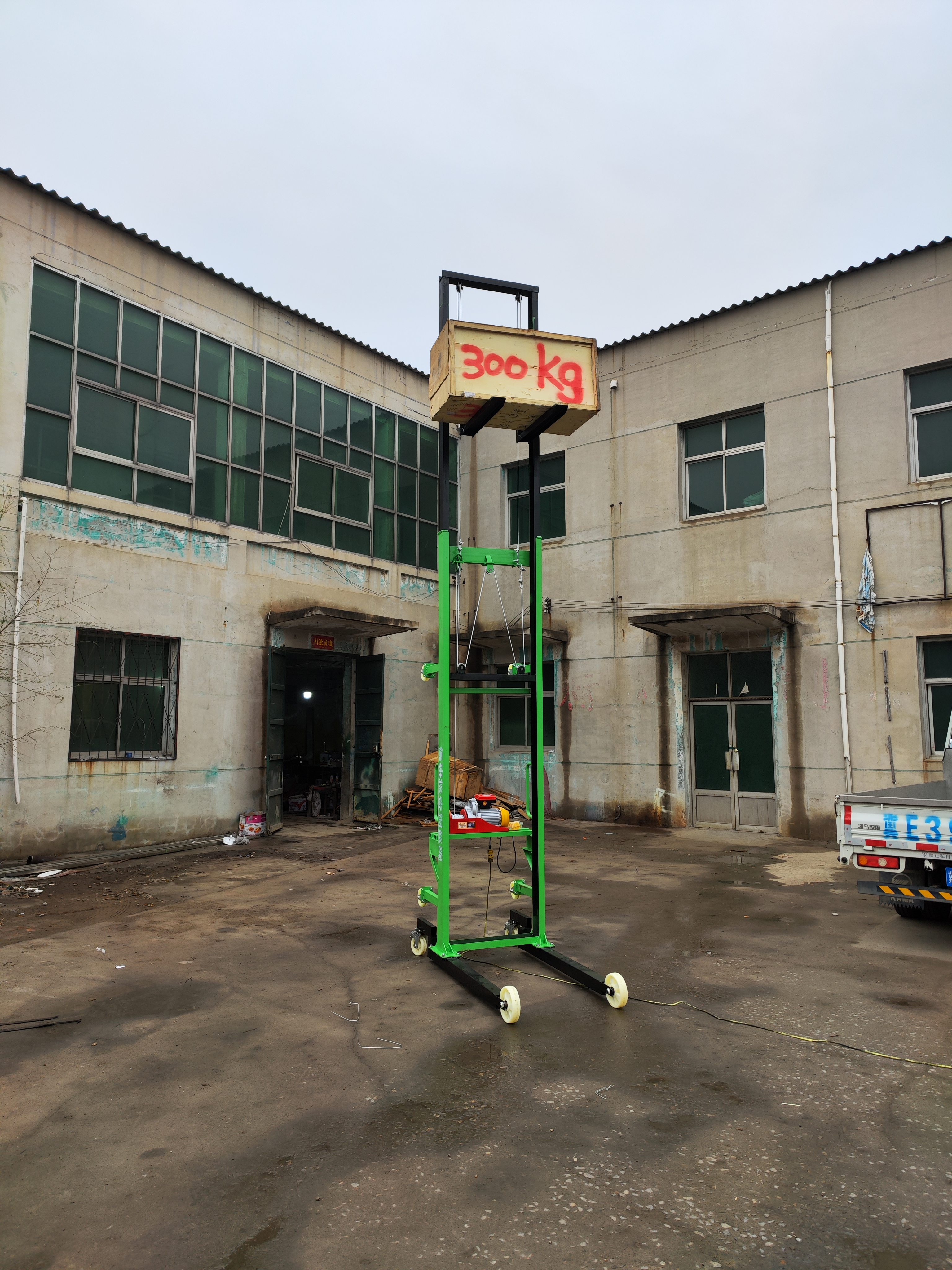 自动上砖机工地移动式电动上料升降机