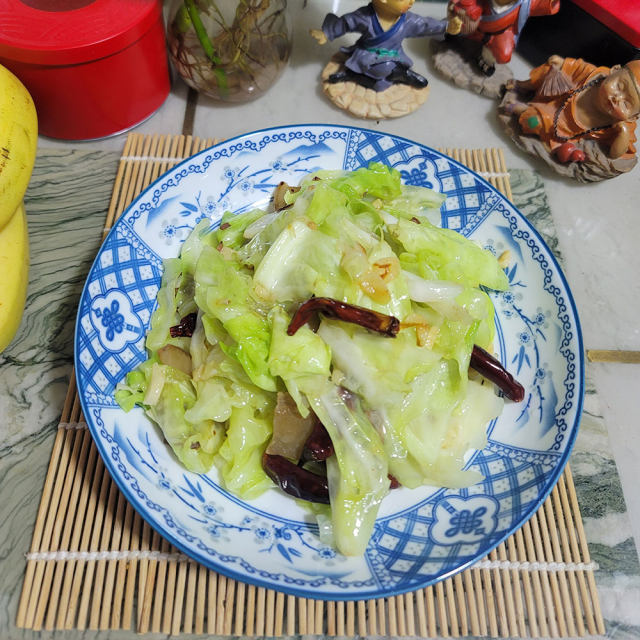 豬肉渣炒手撕包菜,簡單快手家常菜