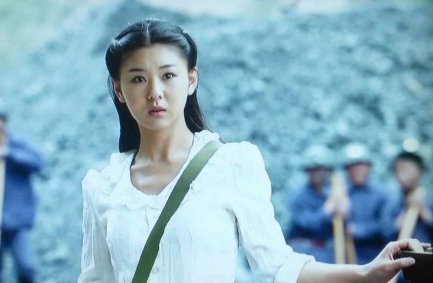 田晓霞人物形象分析