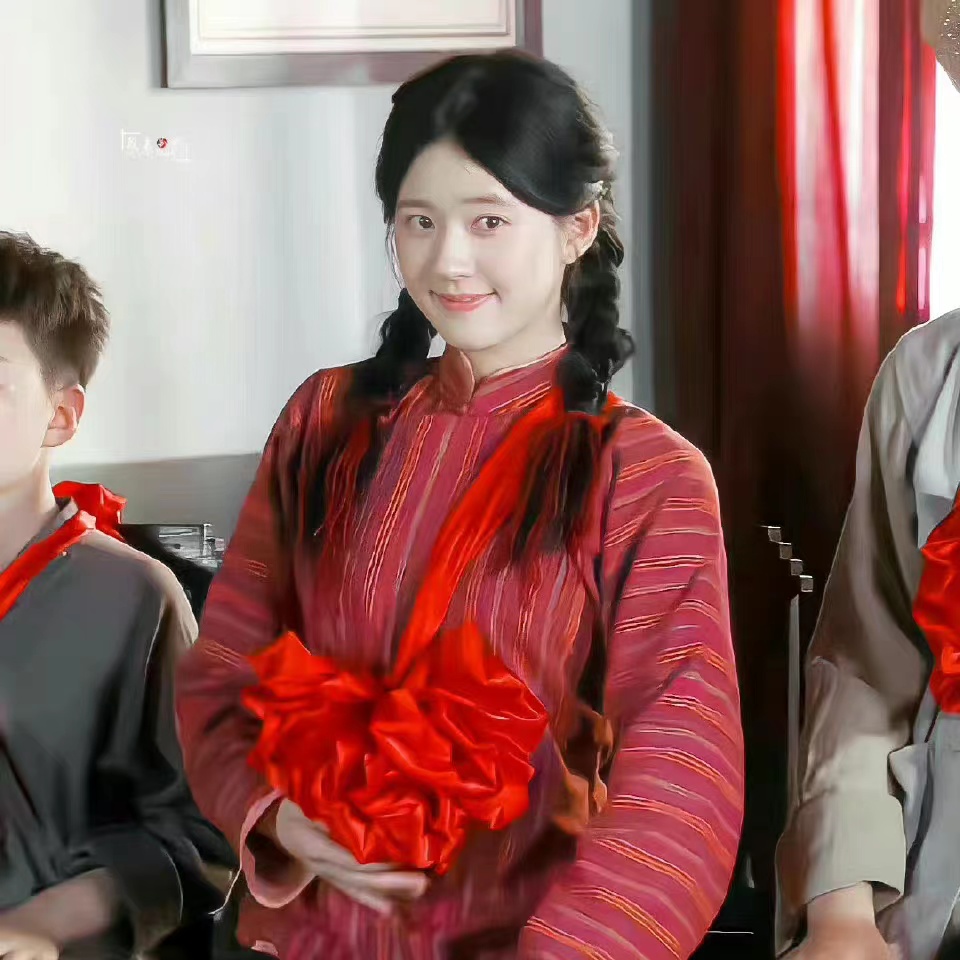 赵露思《胡同》褒贬不一,差评不断,是否意味着大胆转型的失败?