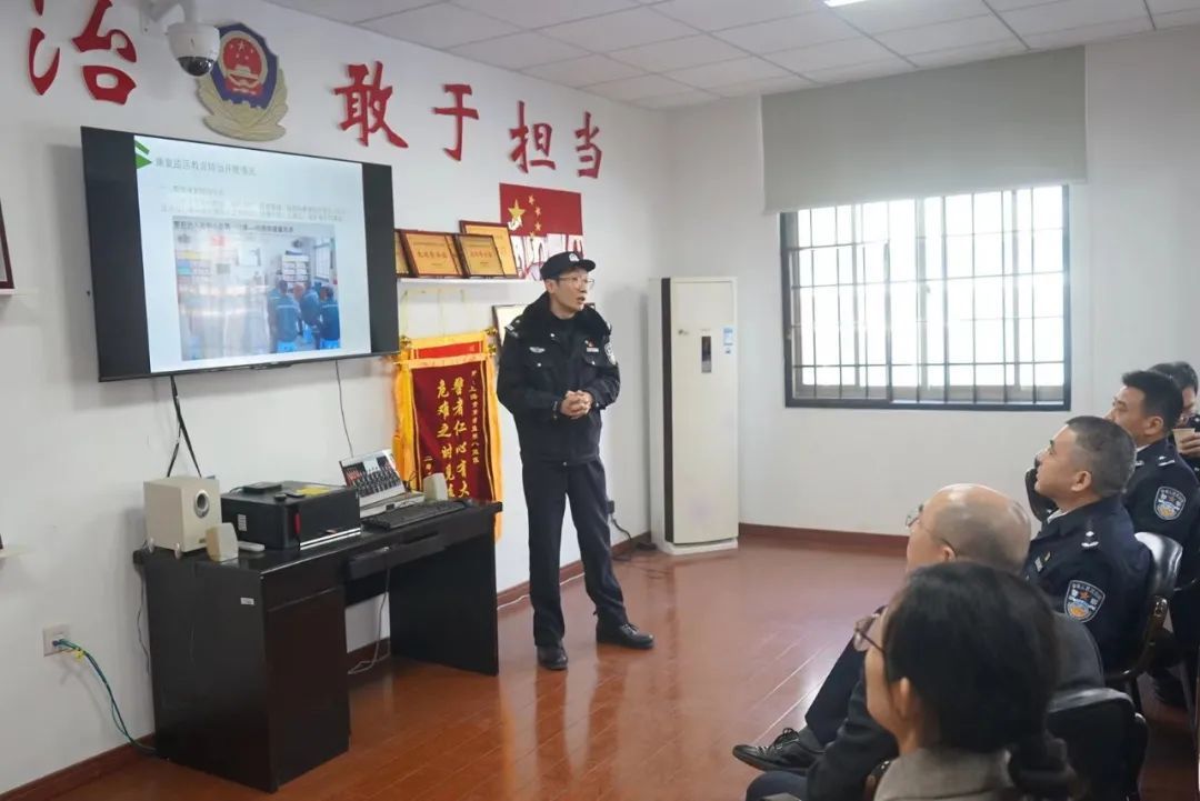 致敬,结核病康复监区里的藏蓝逆行者!