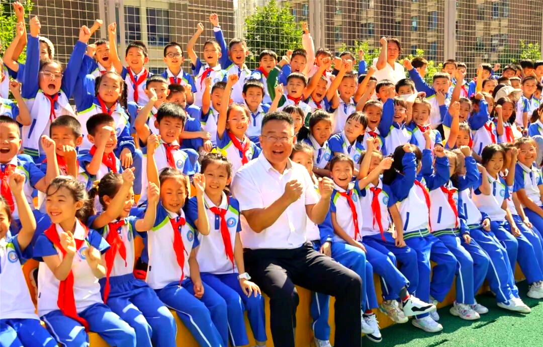 青岛崂山区小学部校服信息公示:款式,采购及质检说明