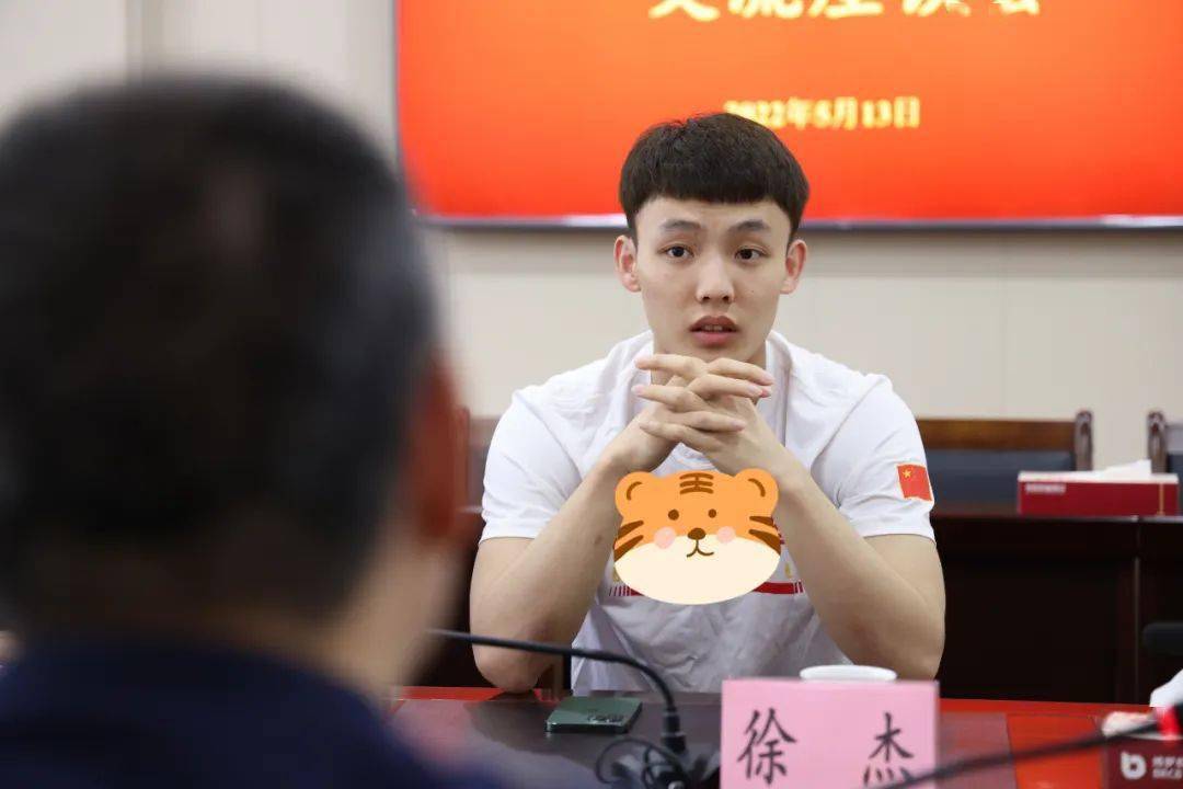徐杰落选,刚被淘汰又遭暴击,乔帅做新决定,杜锋爱将认命