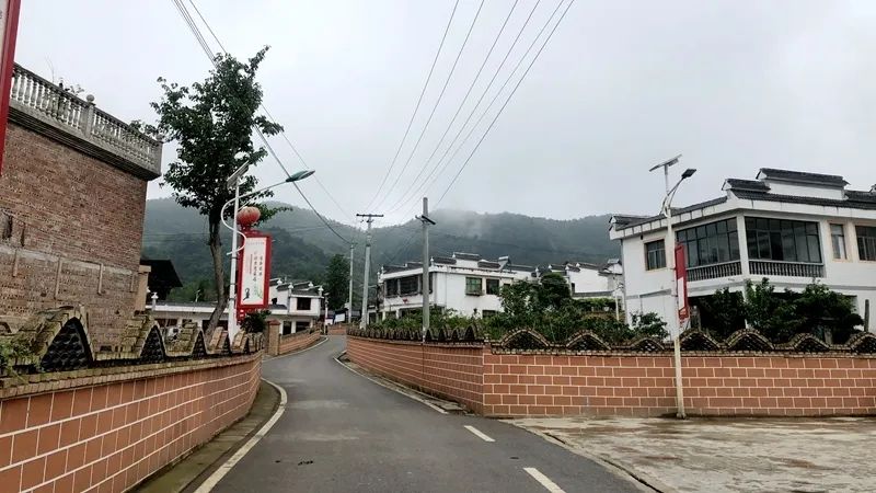 修文县谷堡镇:治"忧"房变"优"房 筑牢百姓"宜居梦"