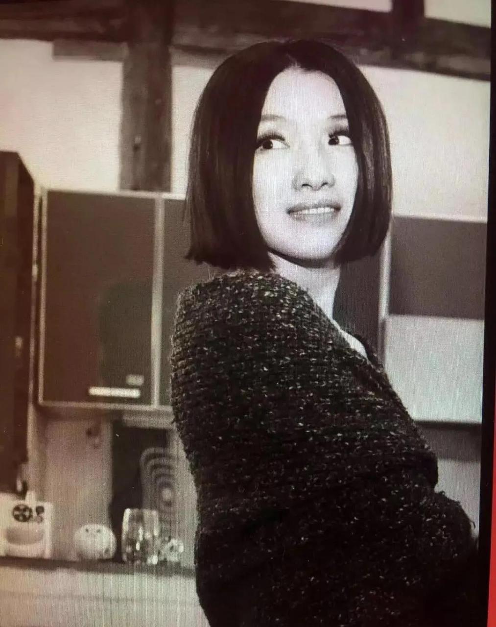 陈绿:"20年前,从没有谈过恋爱的我作为女性的第一次,失(身)于一个圈内