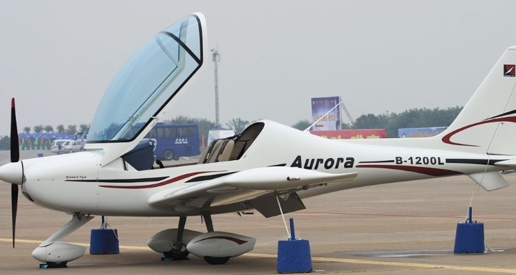 上单翼中单翼下单翼什么可使机身贴近地面