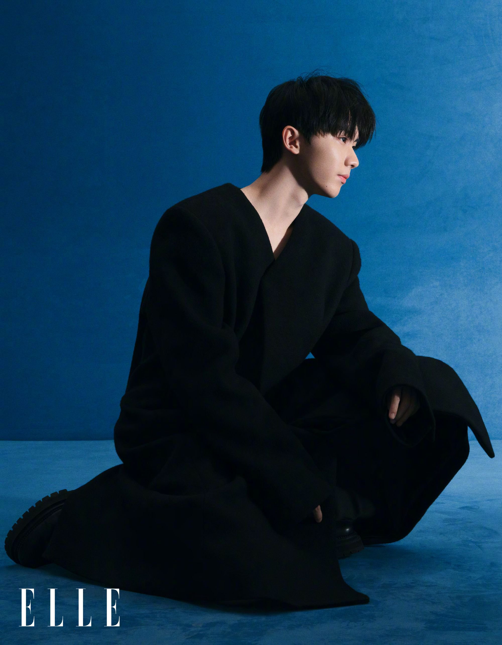 丨时代少年团《elle》八月刊封面来咯~暖调的温暖清新