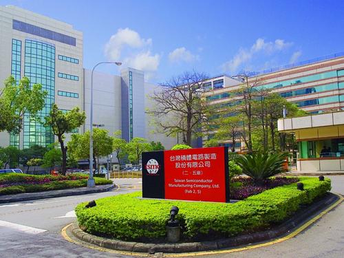 775亿!台积电终于耗不起开始反击了,赴美建厂遭"烂尾"