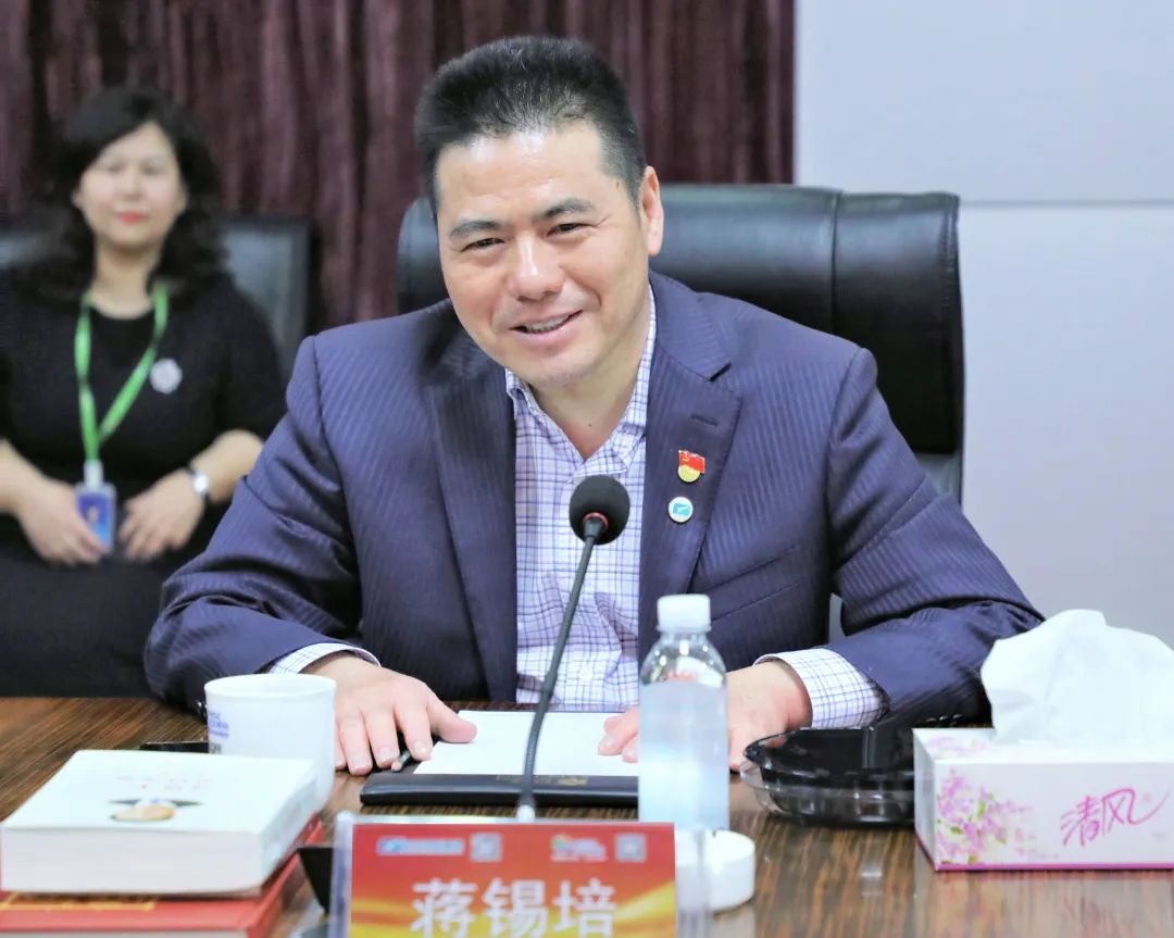 江苏省工业和信息化厅副厅长徐军莅临远东调研指导工作