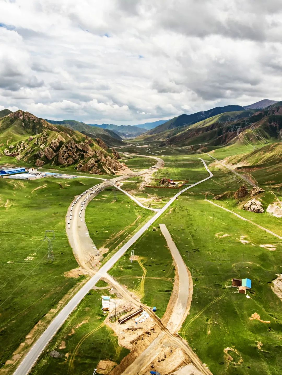 河西走廊用另一种方式打通西藏