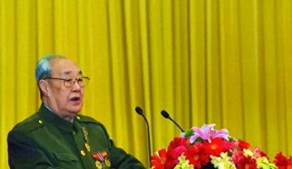 1992年,副总长何其宗中将,出任南京军区副司令员,究竟有多牛?