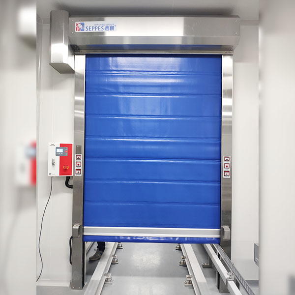 保温快速门助力冷库节能减耗