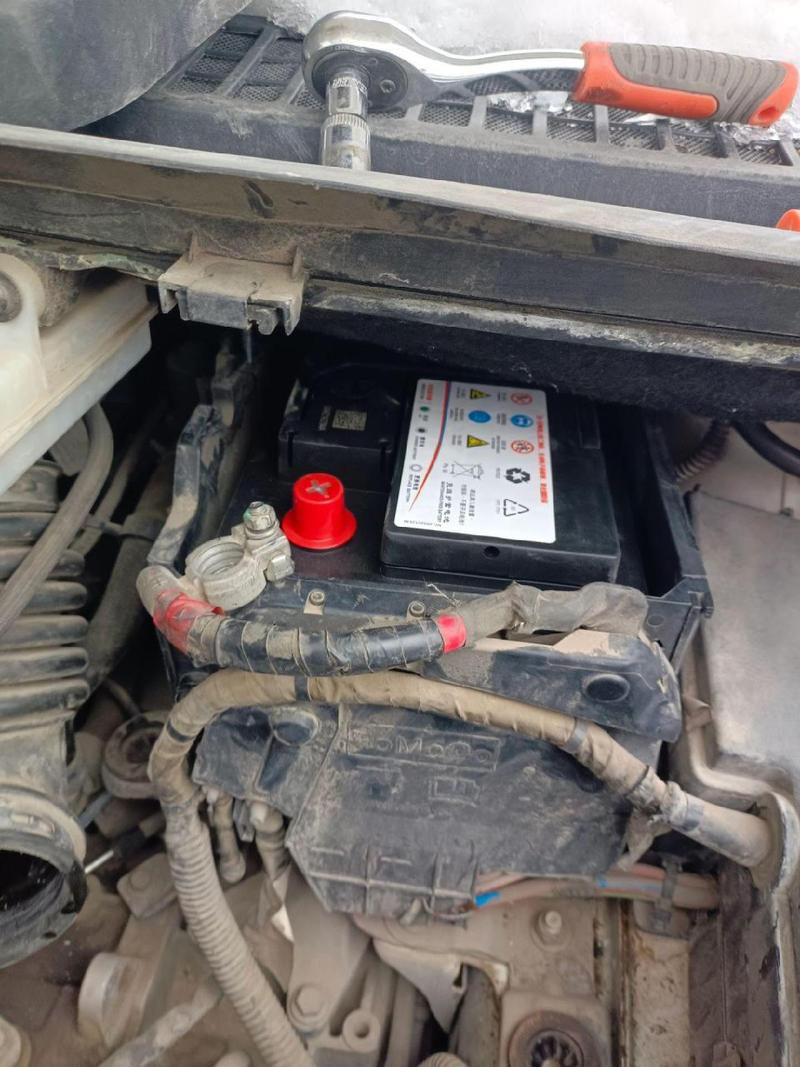 15款翼虎原车电瓶