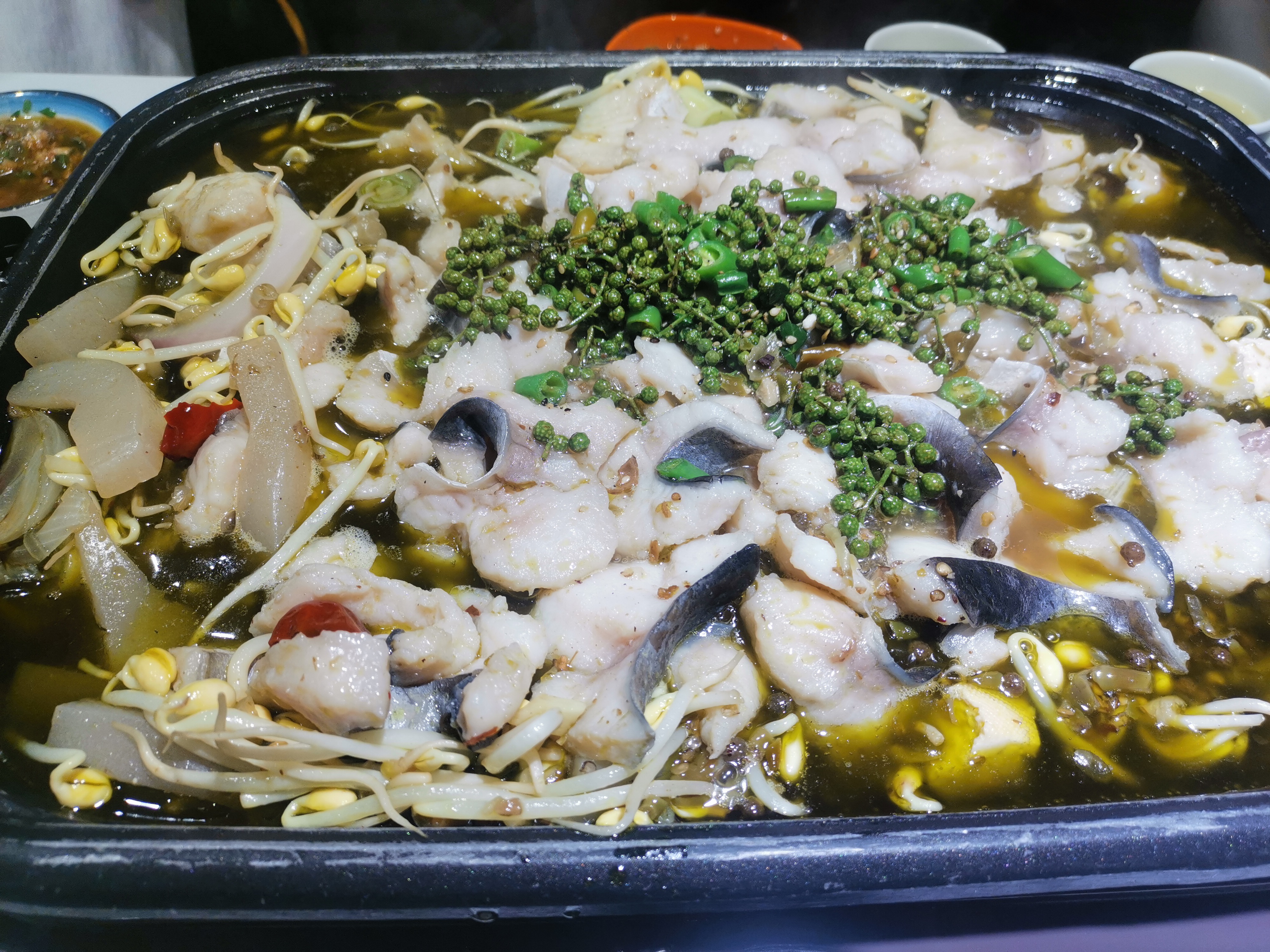 花128元,吃一份激情椒麻鱼