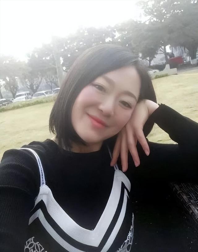 「陕西」梁桐|一朵花的轮回