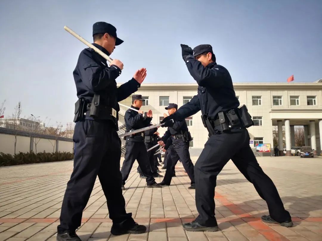 全警实战大练兵战训合一提升综合素质