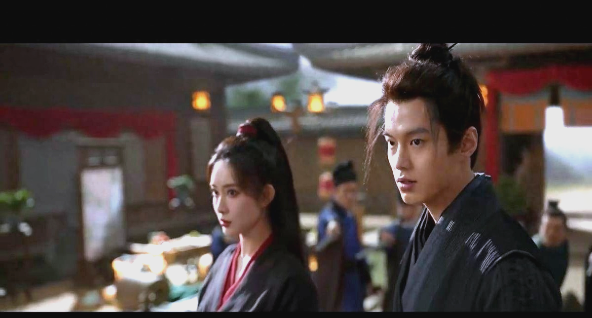 新版《射雕》中梅超风与黄药师的角色深度解析