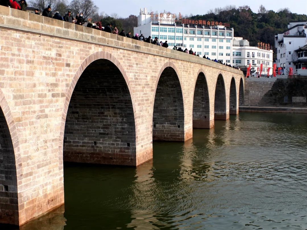 屯溪镇海桥"回来啦"!