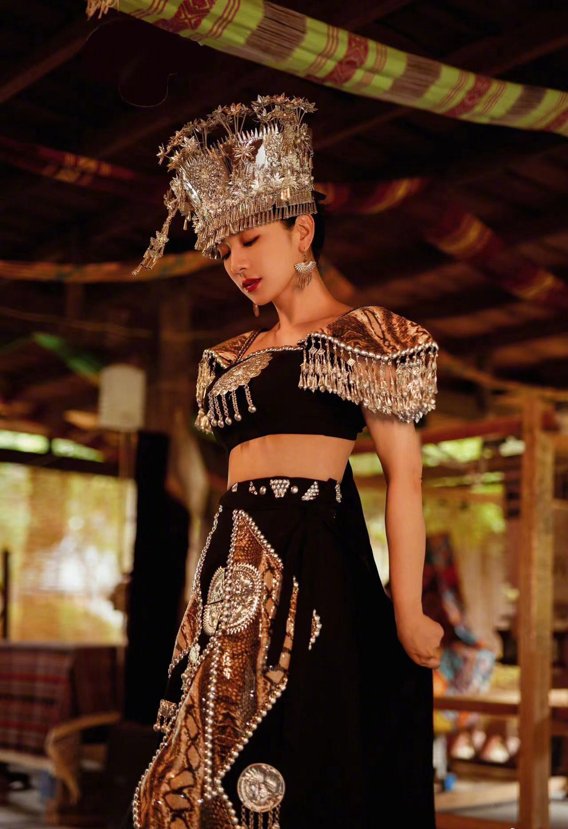 黄奕傣族风少女感十足写真