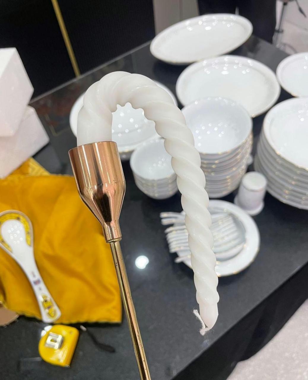 这就是书中说的,银样镴枪头,都晒化了