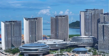 腾讯新总部企鹅岛建成30%：自动驾驶小巴接驳 机器人上岗巡逻