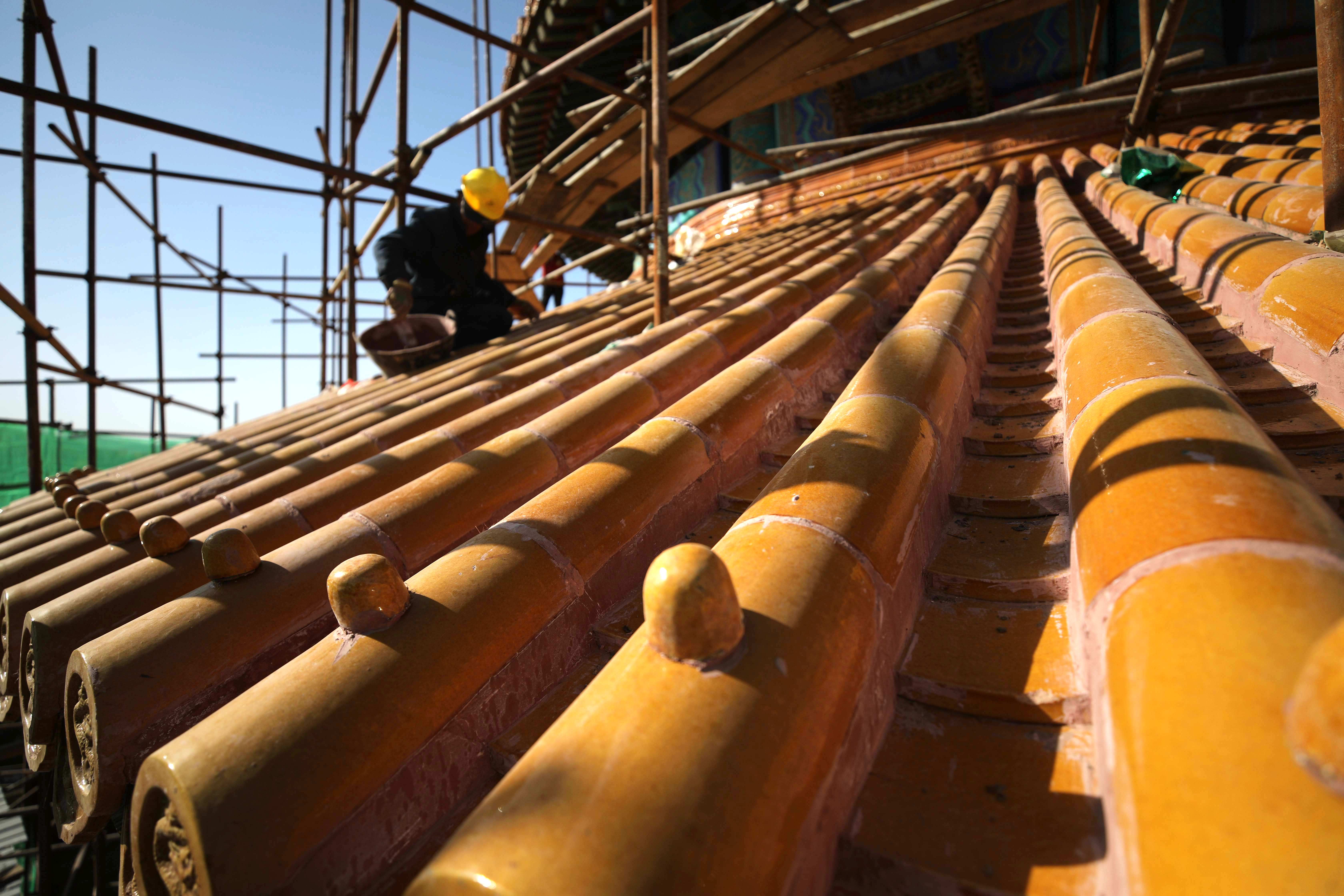 河北承德普乐寺旭光阁修缮工作进展顺利