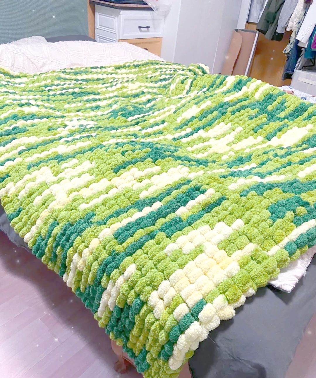 手工diy毛球地毯,让你的小窝更温暖