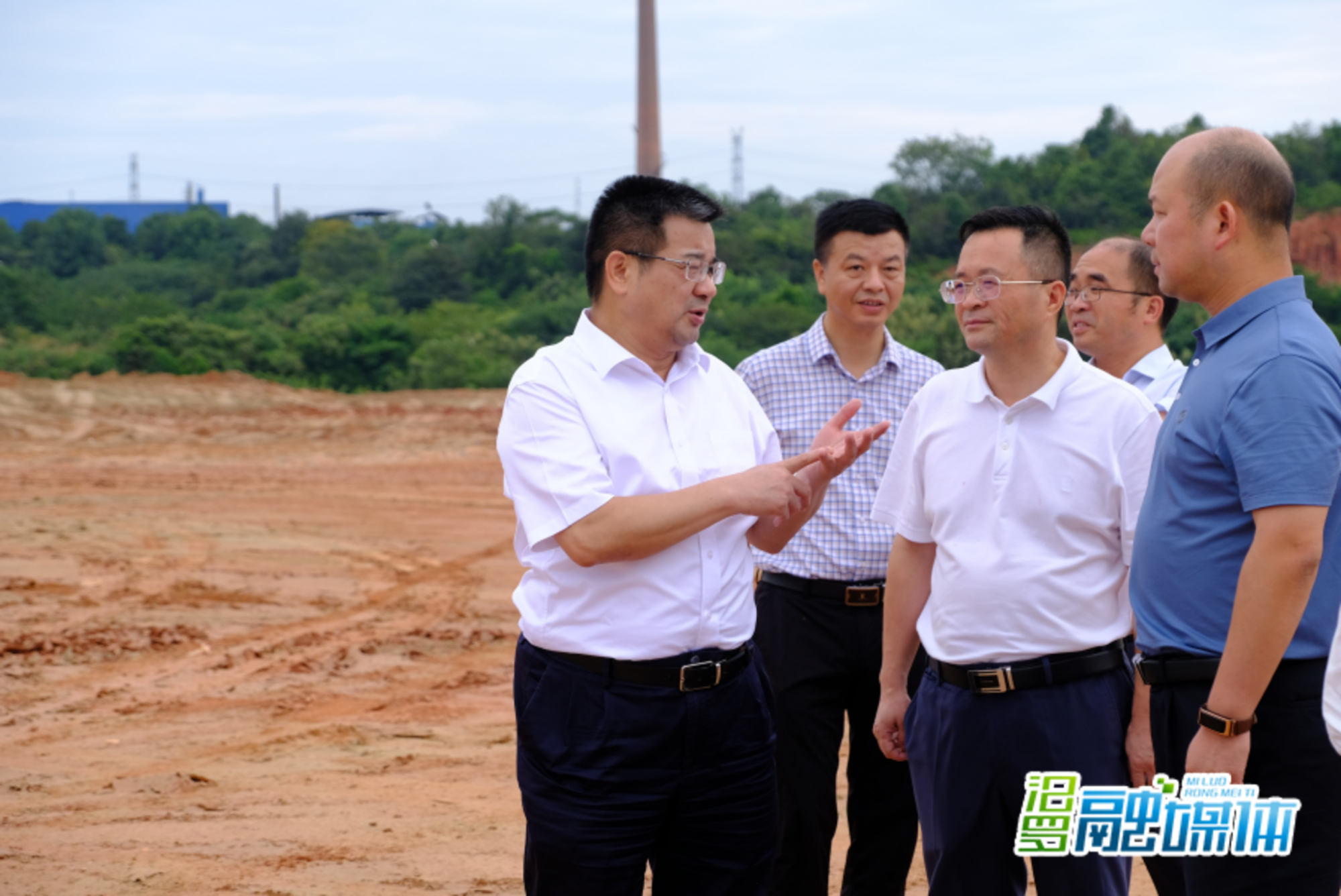 徐新楚专题调度正威项目开工建设工作