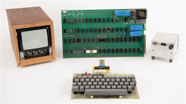 乔布斯打造的苹果首款电脑Apple-1拍卖：271万元成交 编号91