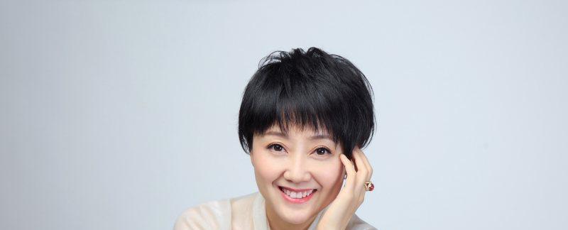 富豪寿宴罚款48岁倪琳,如今工资只有四千元!