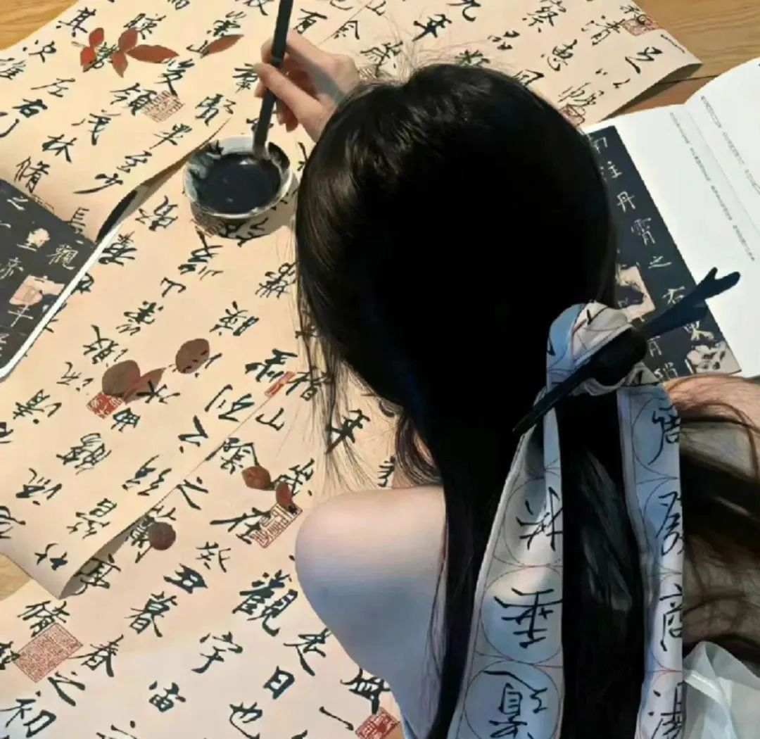 精选女生高级感微信头像,展现独特气质与品味