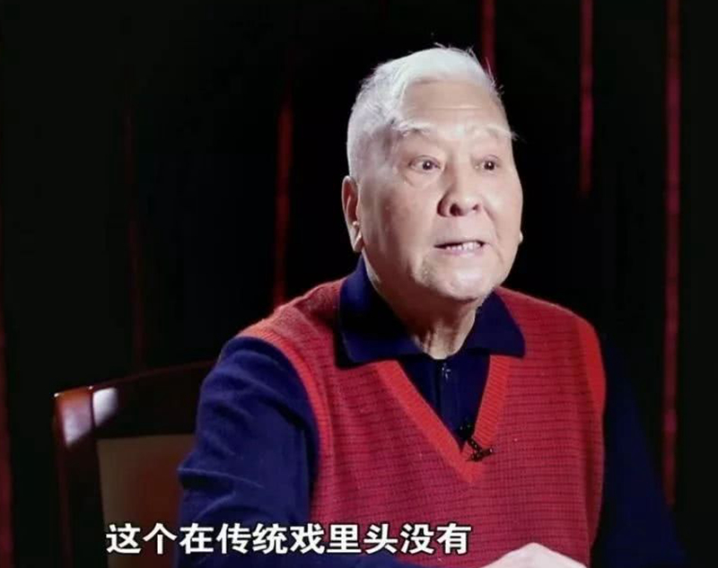 现代京剧《红灯记》扮演王连举,字正腔圆,也曾演过李玉和洪常青