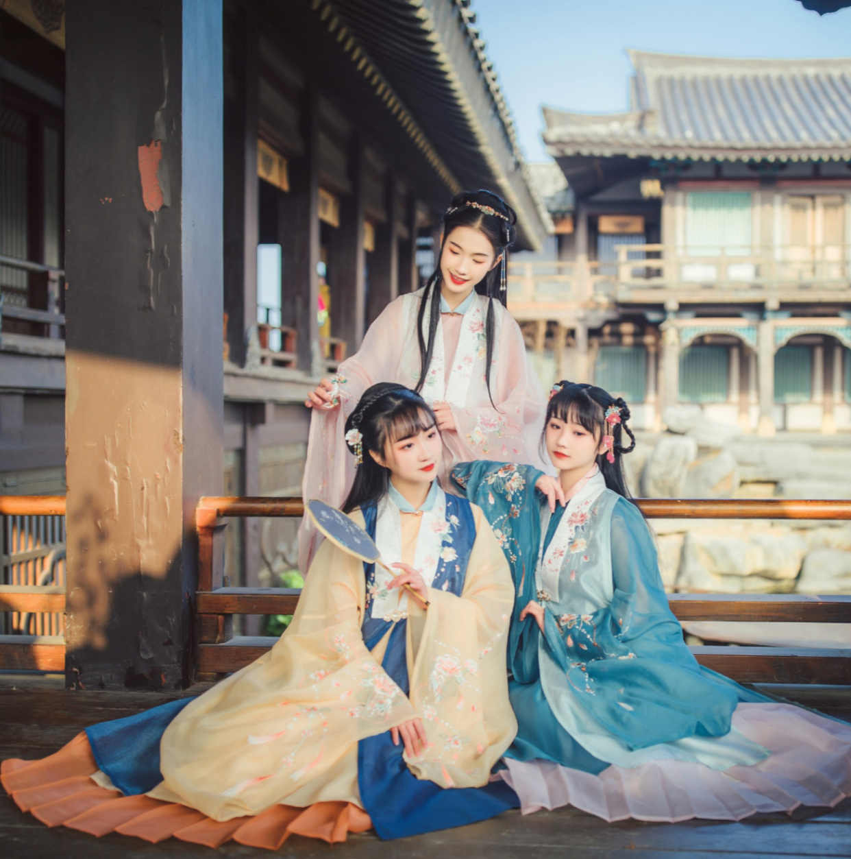 闺蜜款的汉服也太好看了吧!吸睛又休闲的夏日穿搭,回头率高!