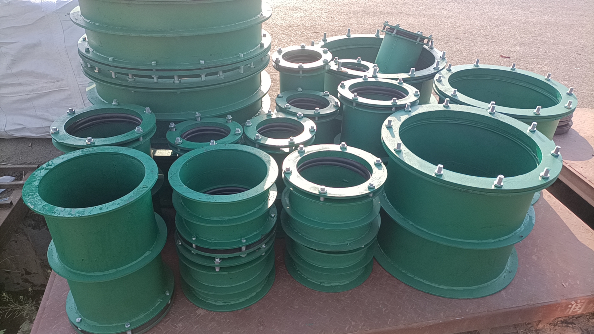 止水节预埋套管被广泛应用于地下室等建筑施工中