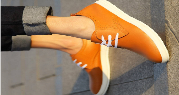 橙色鞋子怎么搭配衣服和裤子男