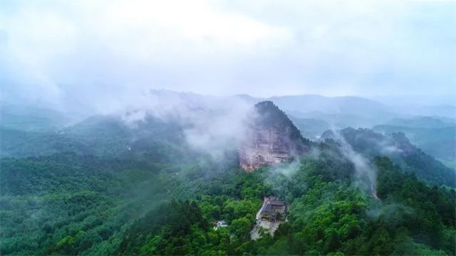 天水石门山景区图片